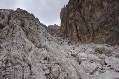Il canalone Sud della Forcella le Bance 2630