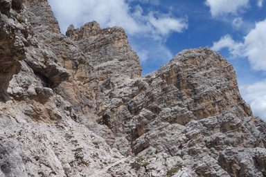 La discesa, manca poco per rientrare nel canalone (Val delle Baracche - Forcella le Bance)